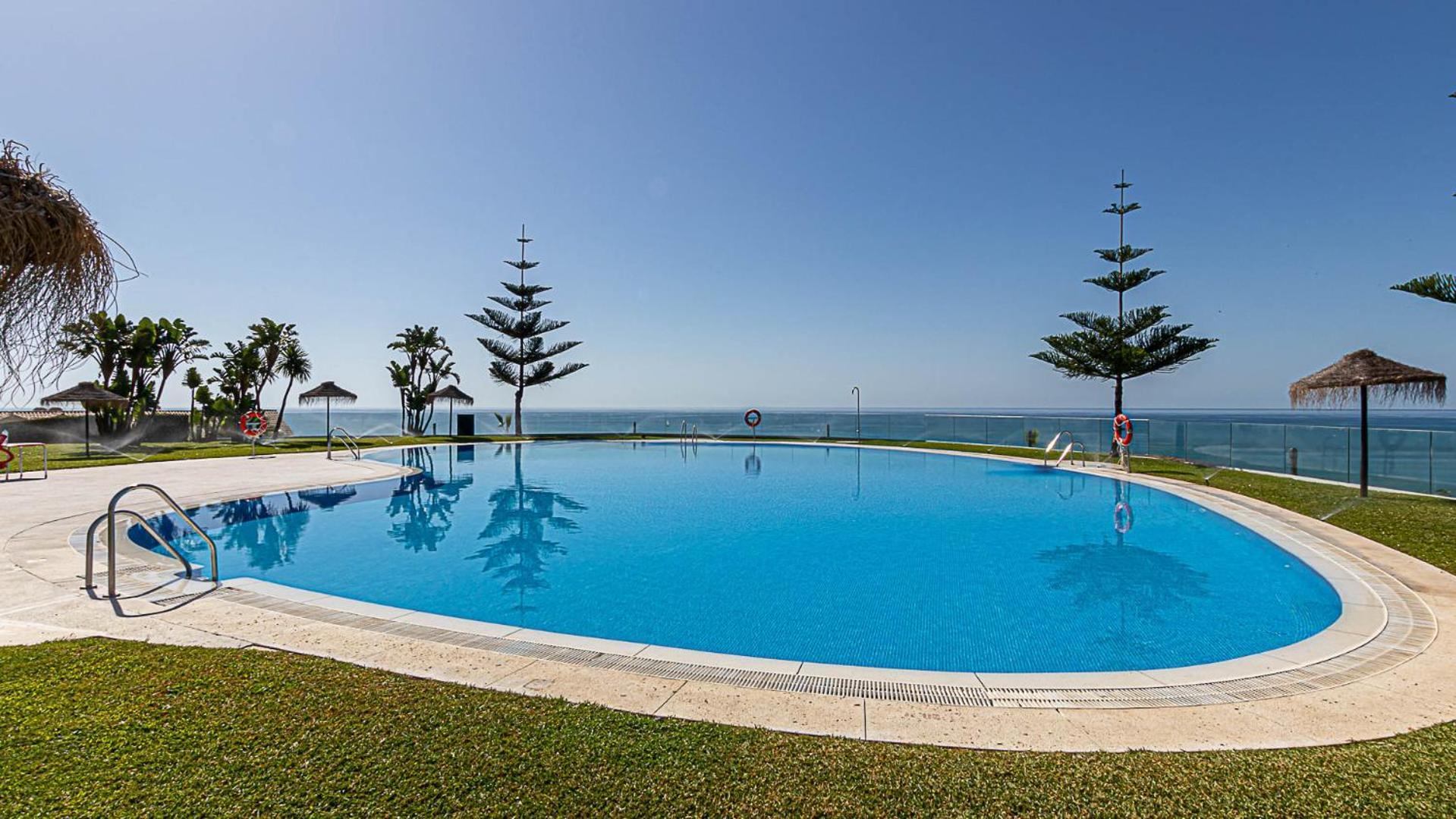 Spacious Apartment, El Coloso * Benalmádena