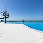 Spacious Apartment, El Coloso