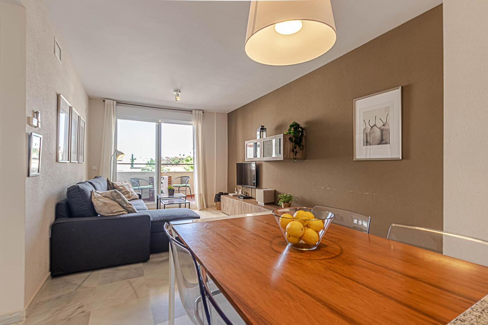 Spacious Apartment, El Coloso